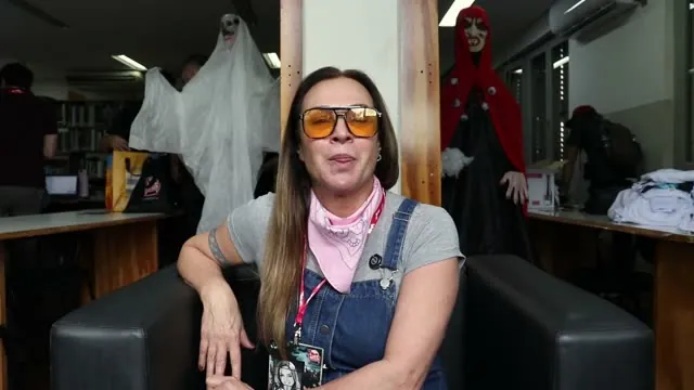 Quadro da entrevista com Monica Trigo